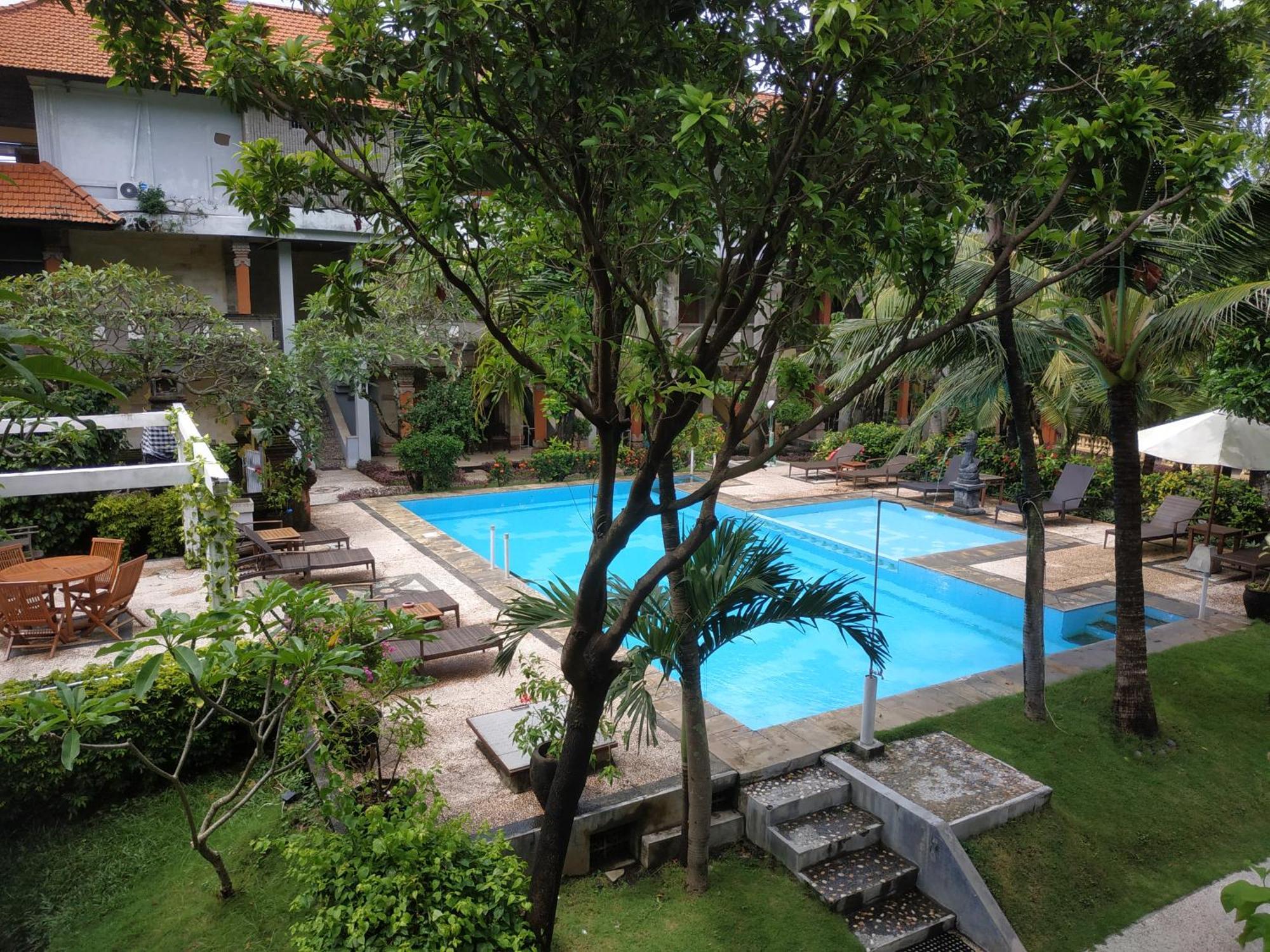 Melasti Kuta Bungalows & Spa Kültér fotó